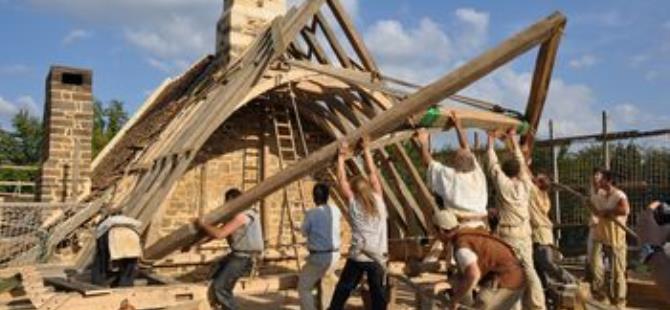Guedelon A Castle In The Making Tourisme En Bourgogne Guedelon A Castle In The Making Tourisme En Bourgogne